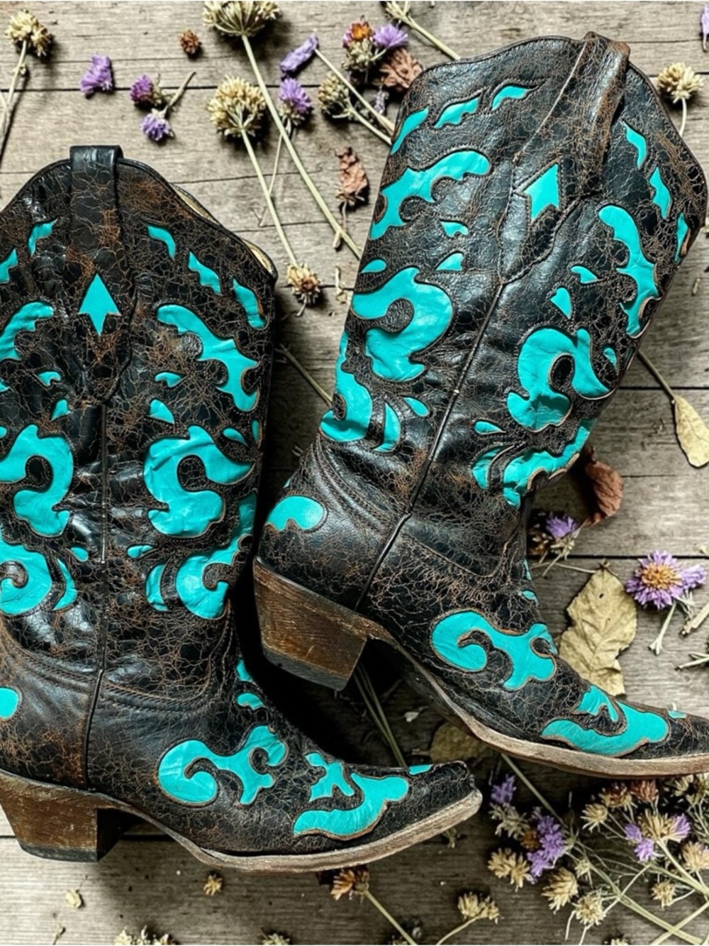 CORRAL Brown Leather Cowboy Boots with Teal Inlay